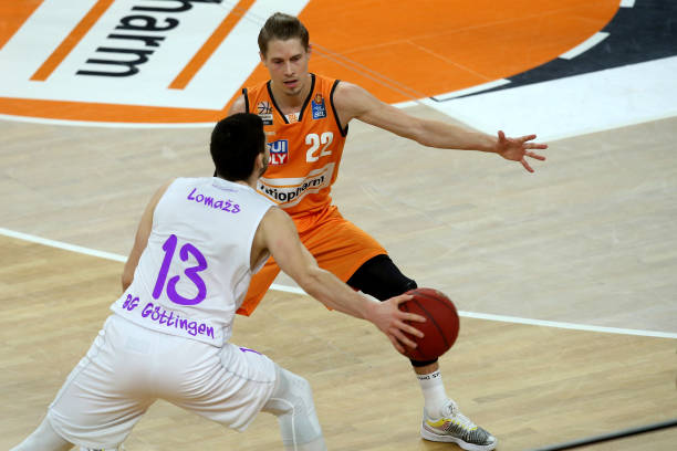 中国代表团亮相亚残运会开幕式人民网.