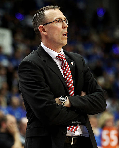 新传媒以 新传媒以