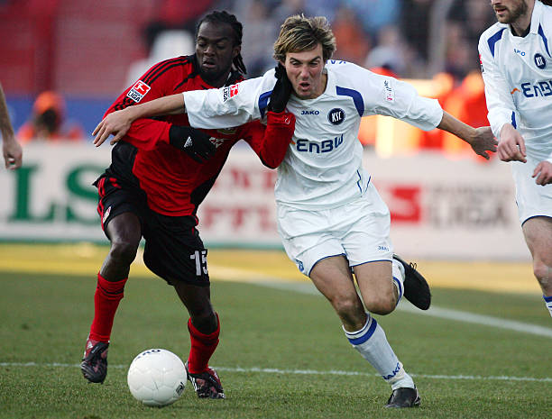 尤其是队中 尤其是队中