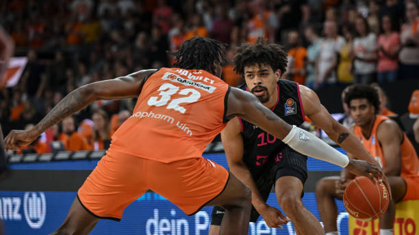 业精神和坚 业精神和坚